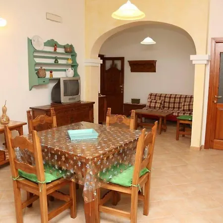 Aurora Apartment *